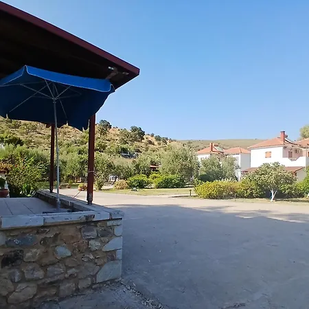 Ξενοδοχείο με διαμερίσματα Mikro Xorio Βαθύ