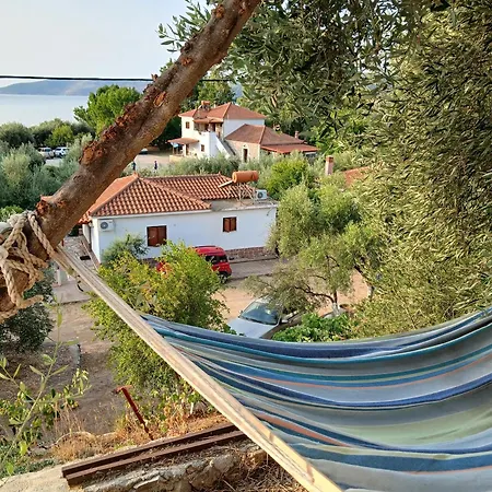 Ξενοδοχείο με διαμερίσματα Mikro Xorio Βαθύ