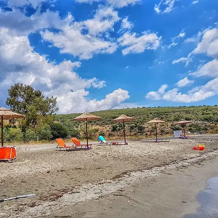 Mikro Xorio Ξενοδοχείο με διαμερίσματα Βαθύ