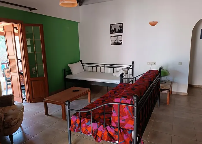 Aparthotel Mikro Xorio